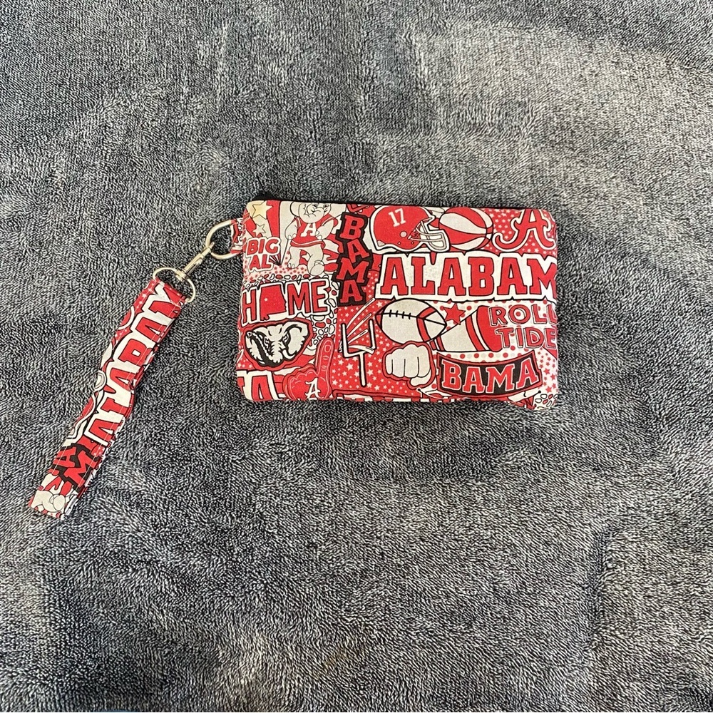 Alabama Crimson Wristlet Keychain #Rolltide #bama